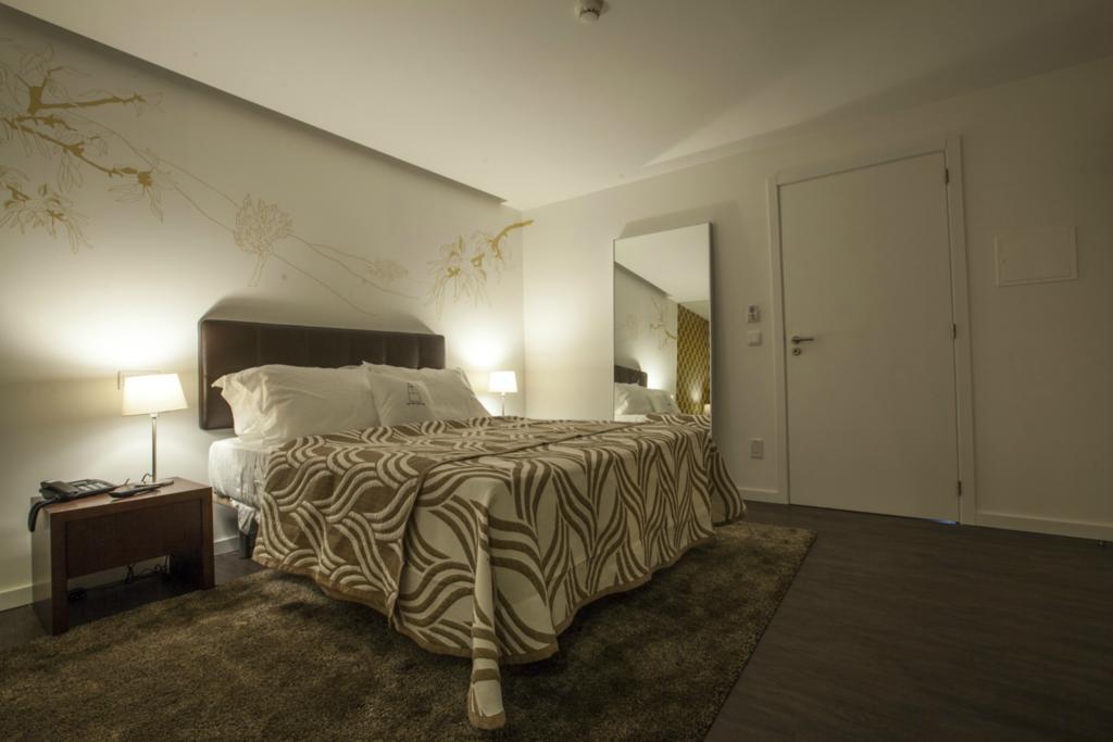 Hostal Casa Dona Maria Luiza Torre De Moncorvo Habitación foto